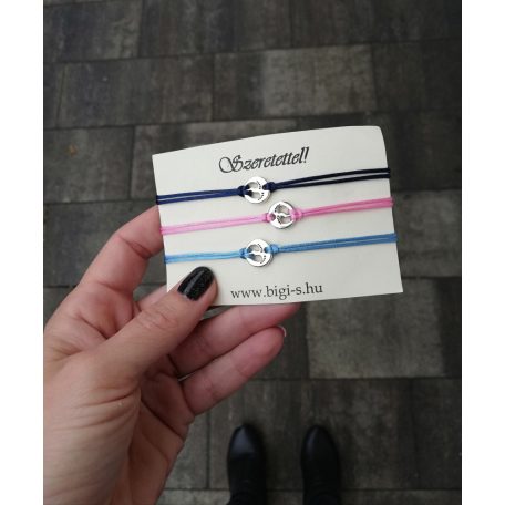 Védelmező piros karkötő kabbala