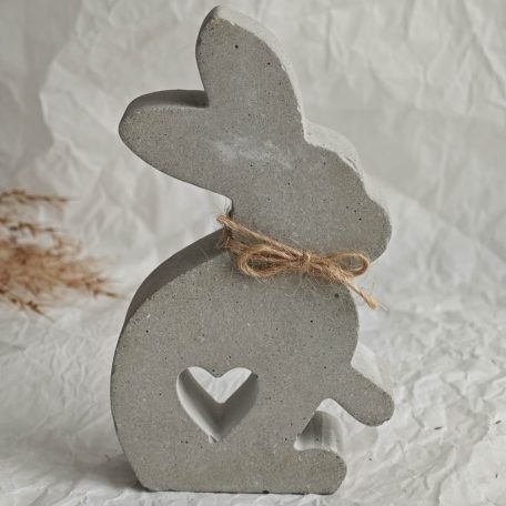  Húsvèti nyuszi szívvel 