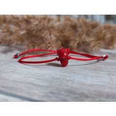 Védelmező piros karkötő kabbala